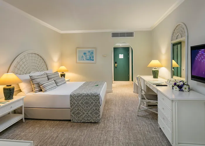 Mirage Park Resort-ultra Incl. Θέρετρο